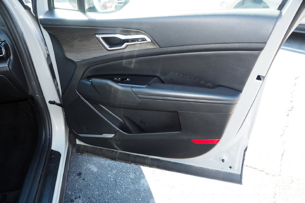 Used 2023 Kia Sportage X-Line AWD/4WD image 21
