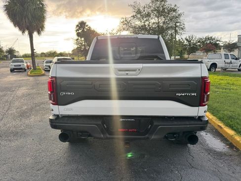 Used 2017 Ford F150 Raptor w/ Equipment Group 802A Luxury AWD/4WD image 5