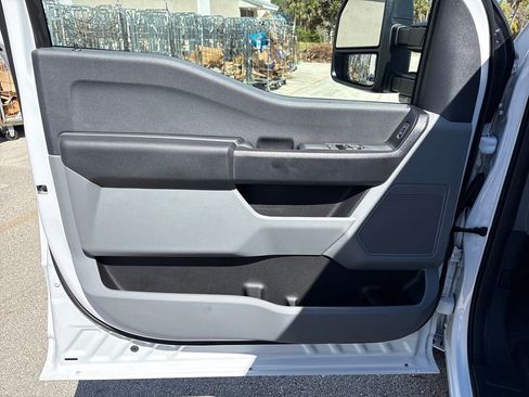 New 2026 Ford F350 XL w/ 360-Degree Camera Package RWD image 24