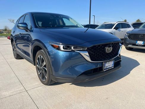 Used 2023 MAZDA CX-5 AWD 2.5 S w/ Premium Package image 2