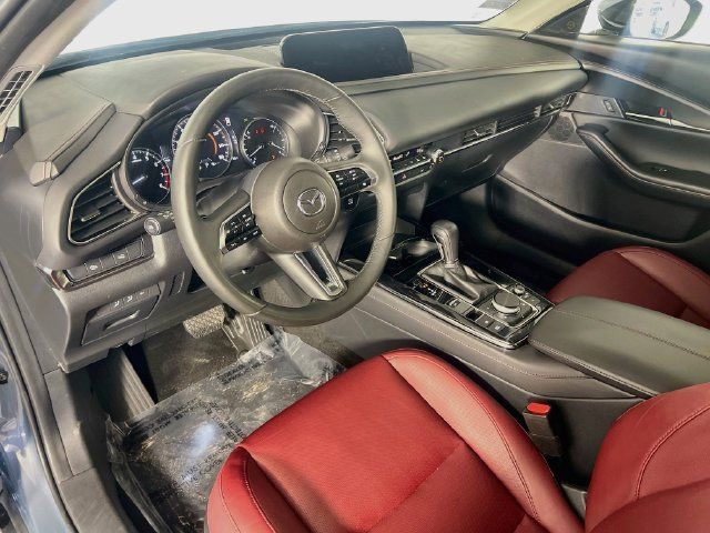 Used 2024 MAZDA CX-30 AWD 2.5 S w/ Preferred Package image 11
