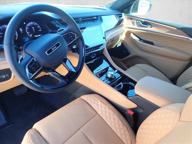 New 2027 Jeep Grand Cherokee Summit AWD/4WD image 12