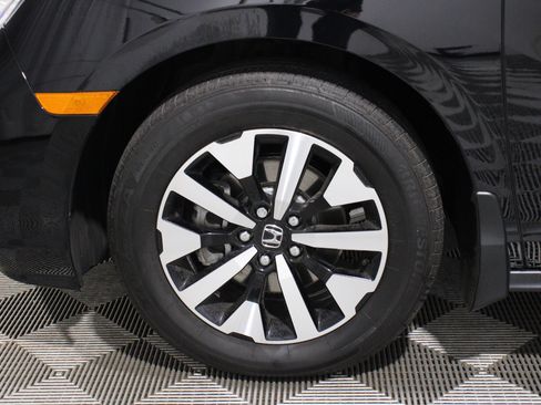 Used 2026 Honda Odyssey EX-L image 41