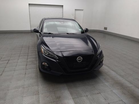 Used 2021 Nissan Altima 2.5 Platinum AWD/4WD image 14