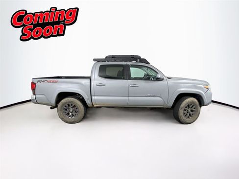 Used 2021 Toyota Tacoma SR5 image 5