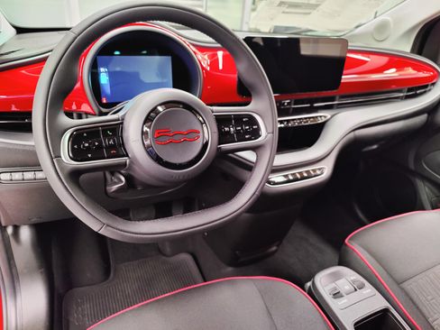 Used 2024 FIAT 500 e (RED) image 11