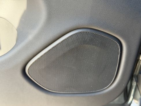 New 2026 Volvo XC60 B5 Core w/ Protection Package image 18