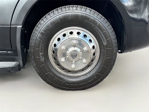 Used 2020 Mercedes-Benz Sprinter 3500 image 41