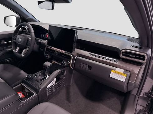 Certified 2025 Toyota Tacoma TRD Off-Road w/ TRD Off Road Upgrade Package image 24