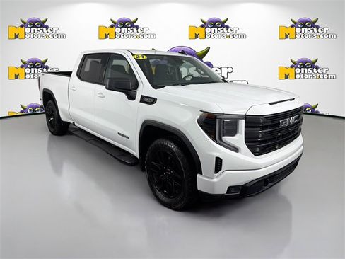 Used 2024 GMC Sierra 1500 Elevation w/ LPO, Elevation Black Package image 3