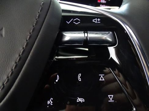 Used 2026 Cadillac Escalade V AWD/4WD image 9