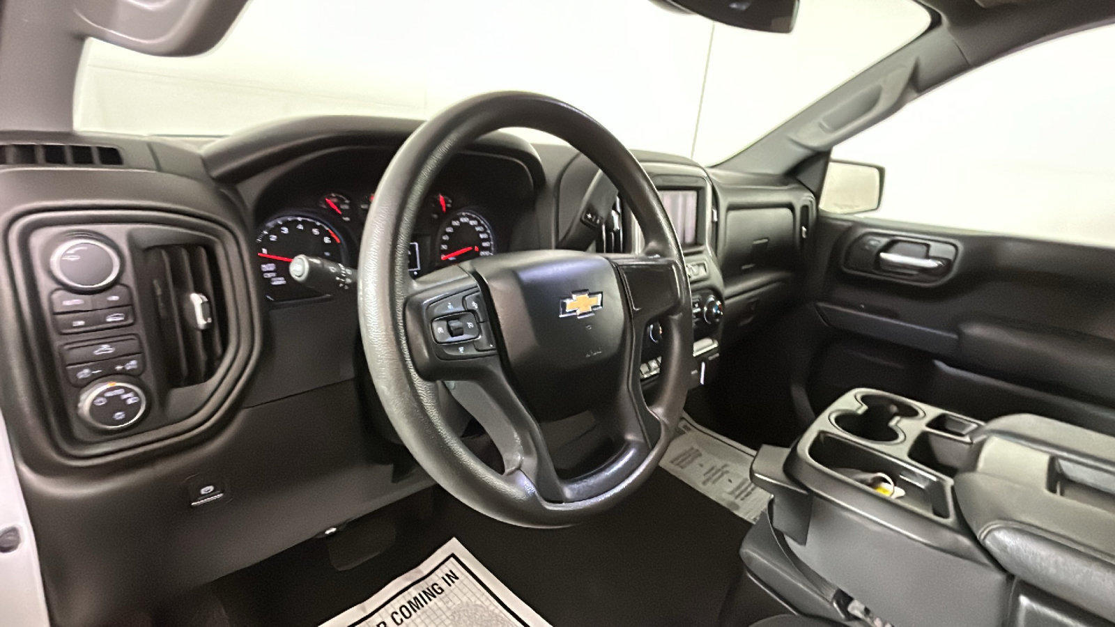 Used 2024 Chevrolet Silverado 1500 Custom AWD/4WD image 15