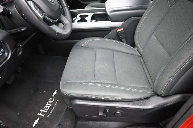Used 2025 RAM 1500 Big Horn AWD/4WD image 15