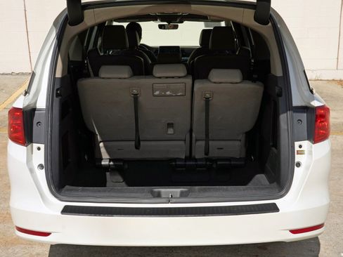 Used 2019 Honda Odyssey EX-L image 9