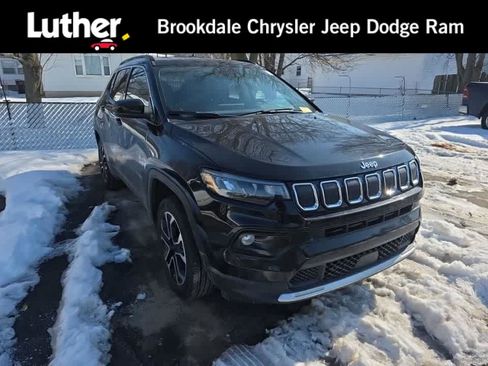Used 2022 Jeep Compass Limited image 1