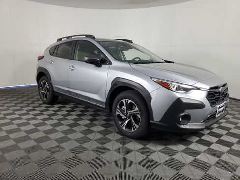 New 2025 Subaru Crosstrek 2.5i Premium image 2