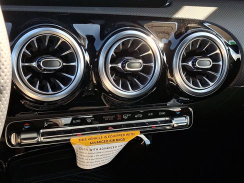 New 2025 Mercedes-Benz CLA 35 AMG 4MATIC image 11