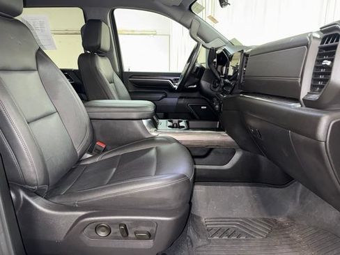 Used 2025 Chevrolet Silverado 2500 LTZ w/ LTZ Premium Package AWD/4WD image 24
