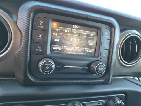 Used 2019 Jeep Wrangler Unlimited Sport S image 27