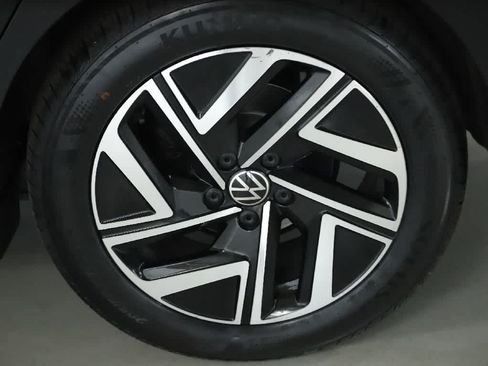 Certified 2024 Volkswagen Jetta SEL FWD image 39