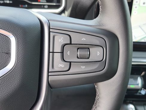 Used 2025 GMC Sierra 2500 Denali Ultimate AWD/4WD image 31