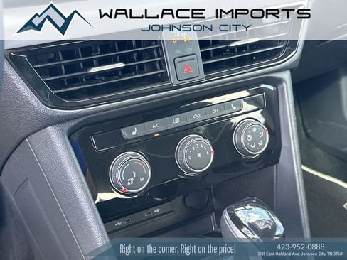 Used 2023 Volkswagen Taos SE FWD image 25