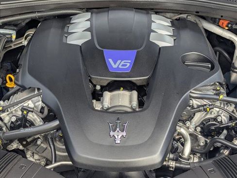Used 2022 Maserati Ghibli Modena Q4 image 24