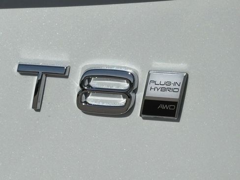 New 2026 Volvo XC90 T8 Plus image 7