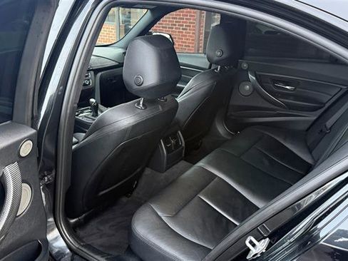 Used 2013 BMW 335i xDrive M-SPORT image 23