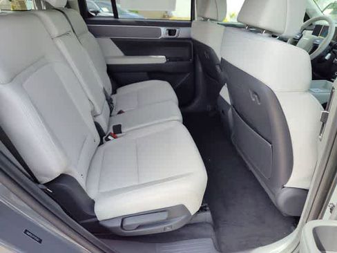 New 2026 Hyundai Santa Fe SE AWD/4WD image 17