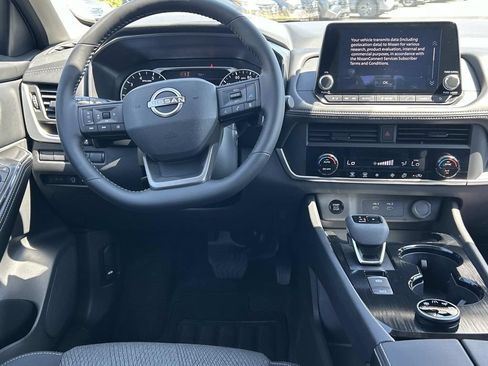 New 2026 Nissan Rogue SV AWD/4WD image 23