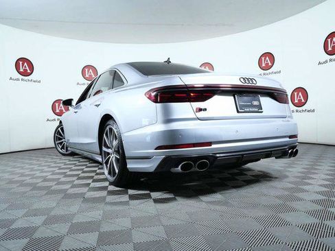 Certified 2022 Audi S8 w/ S8 Comfort Plus Package AWD/4WD image 7