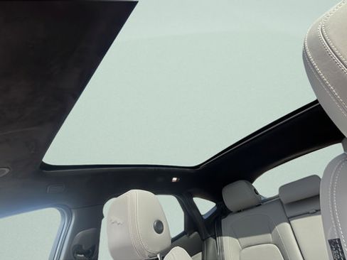 Used 2021 Jaguar E-PACE 300 Sport AWD/4WD image 19