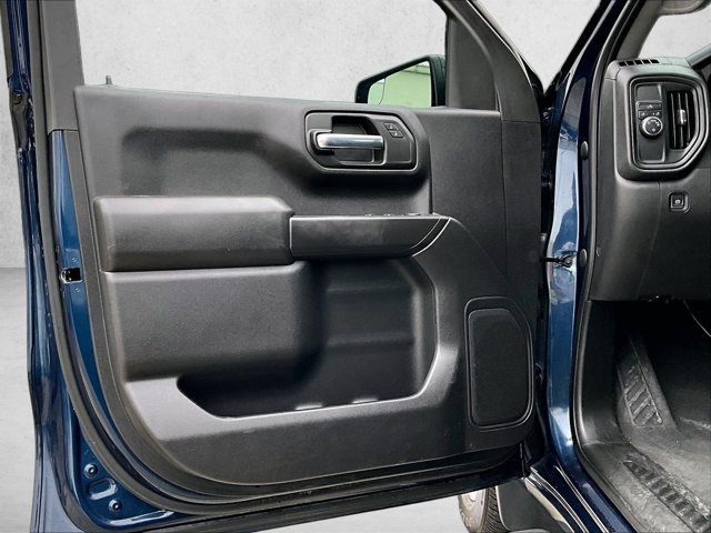 Used 2023 Chevrolet Silverado 1500 Custom RWD image 18