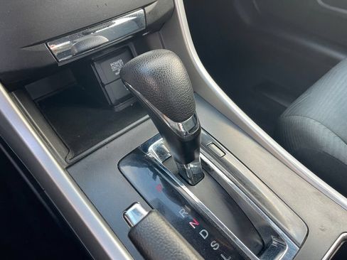 Used 2014 Honda Accord LX image 11