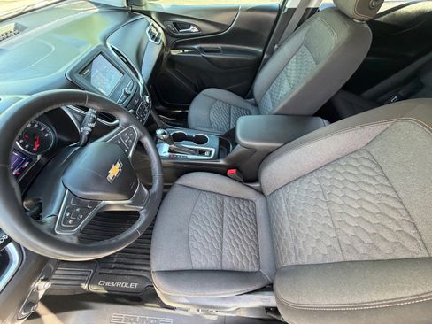 Used 2019 Chevrolet Equinox LT image 15