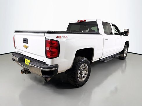 Used 2018 Chevrolet Silverado 3500 LT AWD/4WD image 6