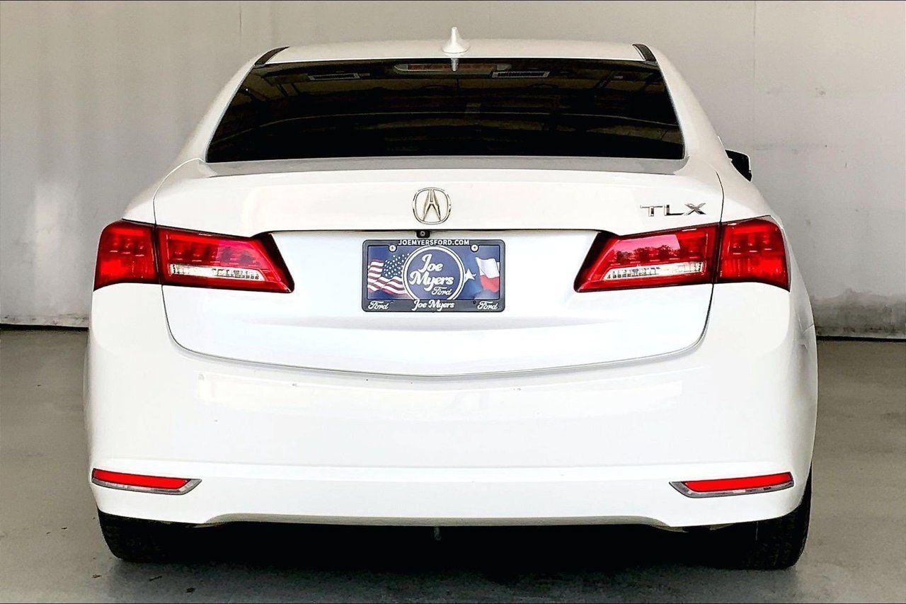 Used 2019 Acura TLX w/ Technology Package FWD image 3