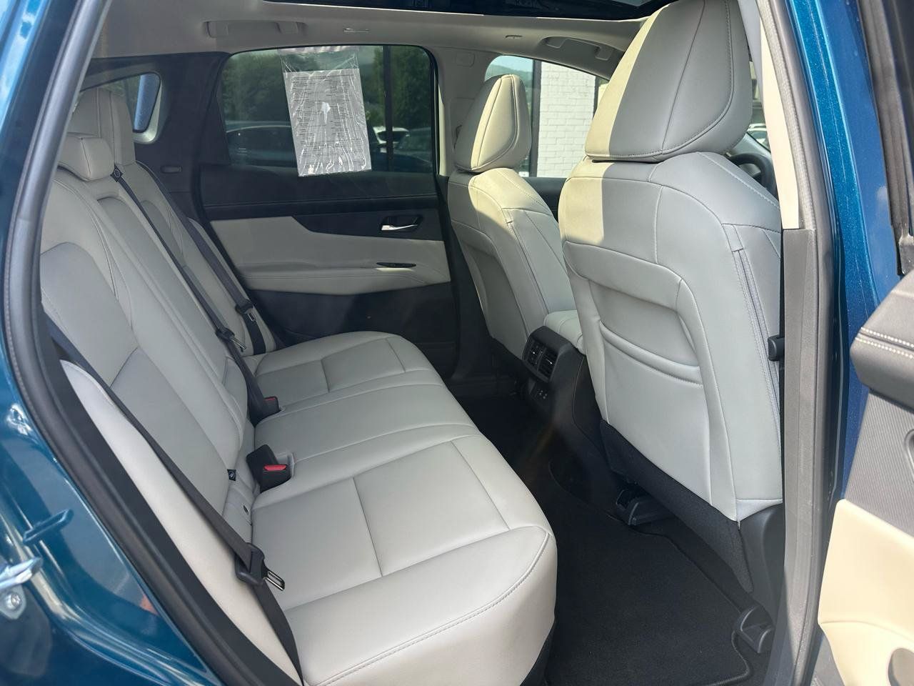 Used 2025 Nissan Murano SL AWD/4WD image 21