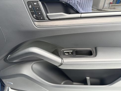 Certified 2026 Porsche Cayenne GTS AWD/4WD image 13