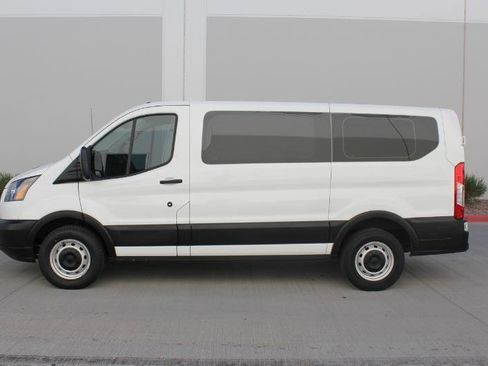 Used 2019 Ford Transit 150 130 Low Roof RWD image 8