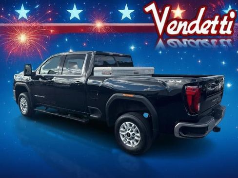 Certified 2023 GMC Sierra 2500 SLE w/ SLE Value Package; image 8