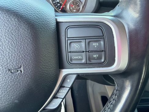 Used 2019 RAM 2500 Big Horn AWD/4WD image 29