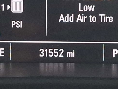 Used 2022 Chevrolet Colorado LT image 20