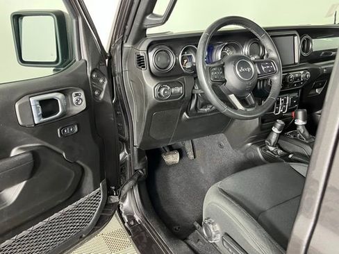 Used 2022 Jeep Wrangler Unlimited Sport AWD/4WD image 21