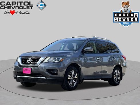 Used 2017 Nissan Pathfinder S FWD image 1