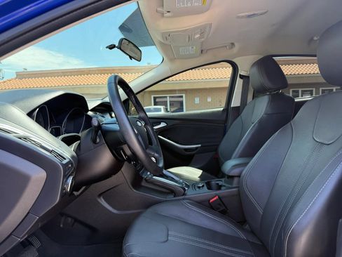 Used 2013 Ford Focus Titanium w/ Titanium Handling Pkg FWD image 11