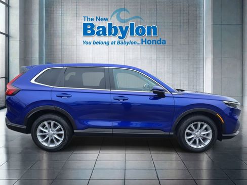 Used 2023 Honda CR-V EX image 5