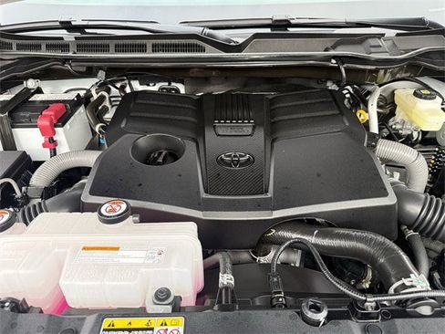 Used 2026 Toyota Tundra SR5 image 32
