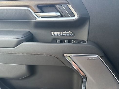 New 2026 Chevrolet Silverado 1500 High Country w/ Z71 Off-Road Package image 17